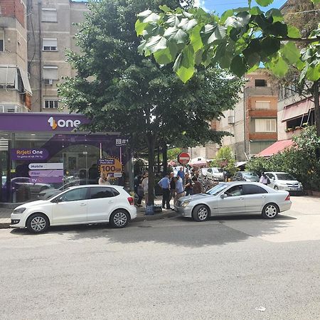Apartment Τίρανα Εξωτερικό φωτογραφία