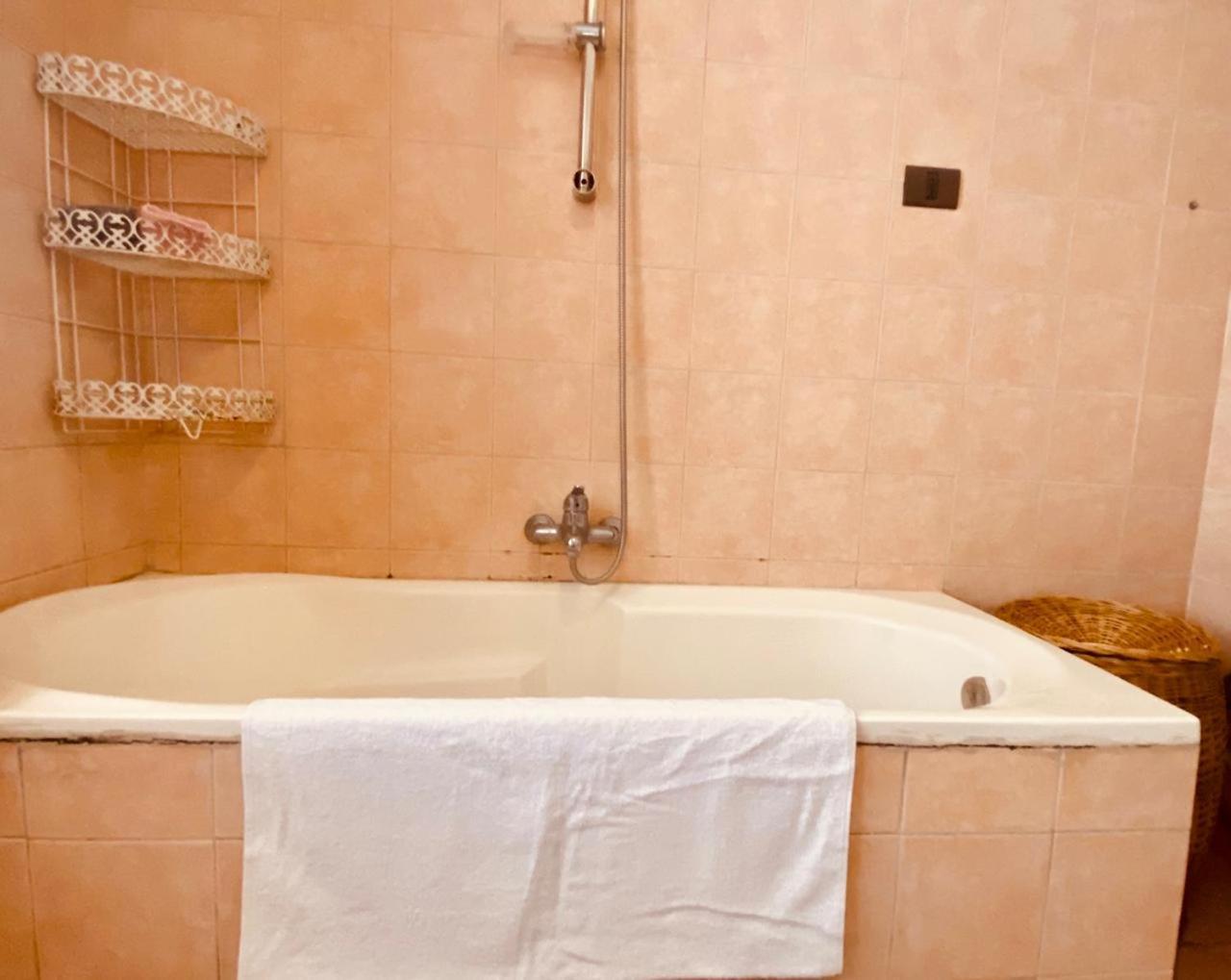Apartment Τίρανα Εξωτερικό φωτογραφία