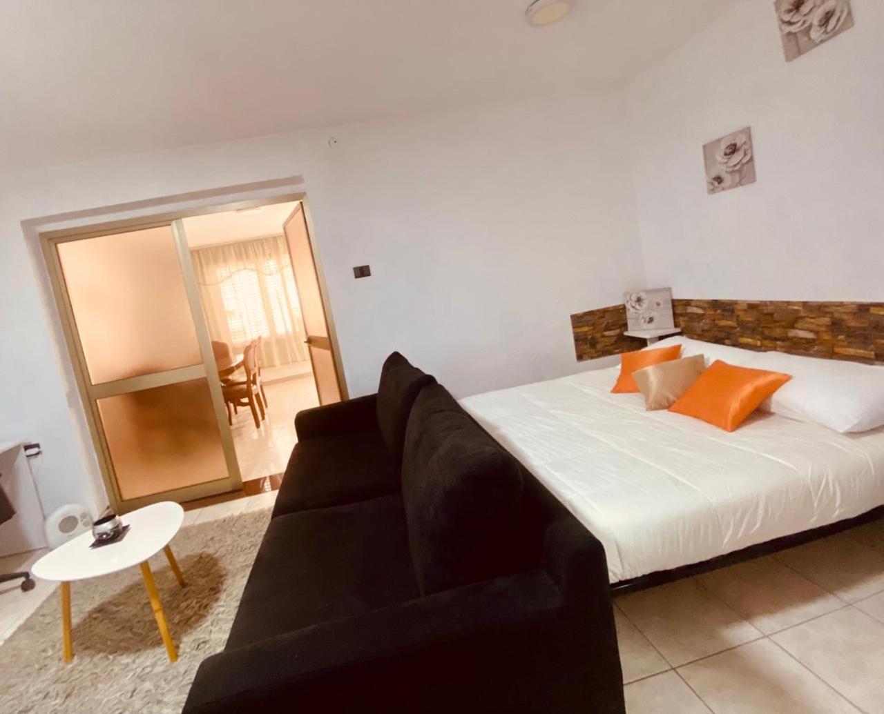 Apartment Τίρανα Εξωτερικό φωτογραφία
