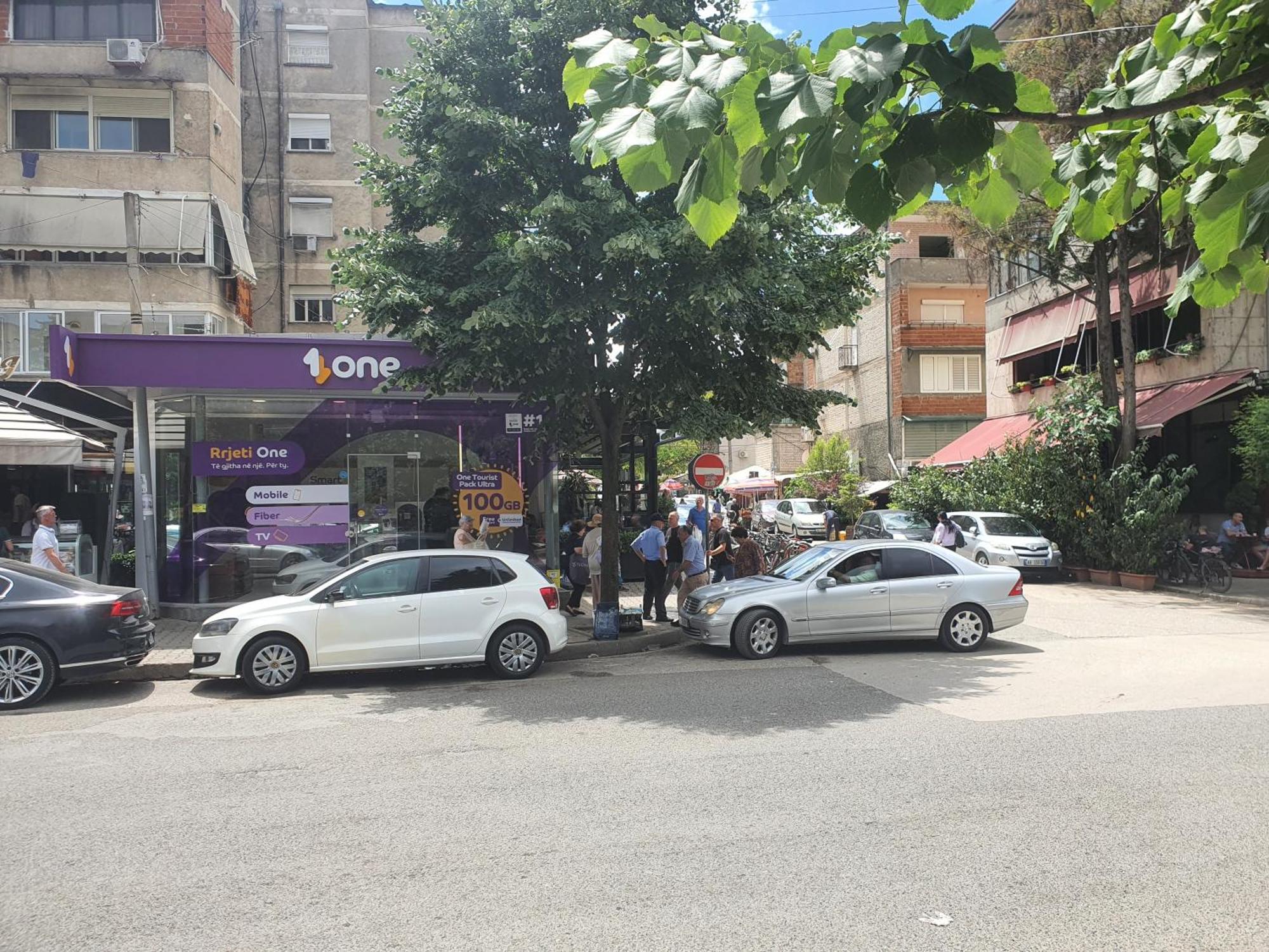 Apartment Τίρανα Εξωτερικό φωτογραφία